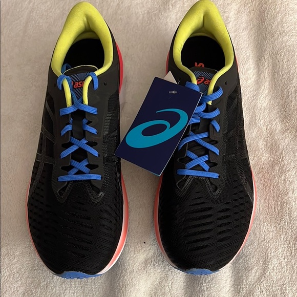 ASICS Women’s Black Athletic running Shoes - Picture 1 of 7